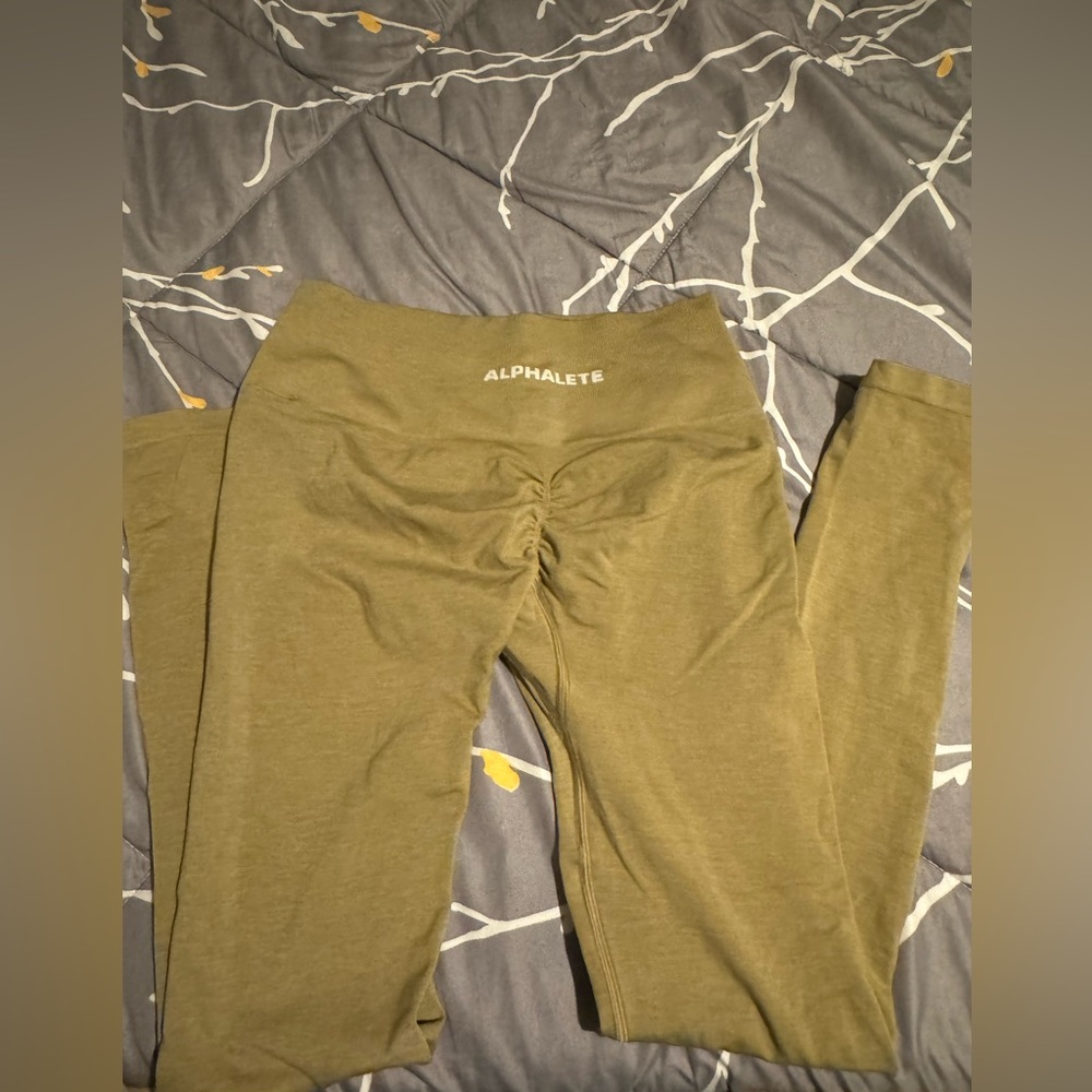 ALPHALETE Amplify Leggings